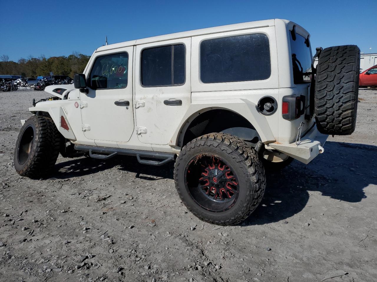 Image 2 of 2019 JEEP WRANGLER UNLIMITED SPORT 2019 with VIN 1C4HJXDG0KW665058