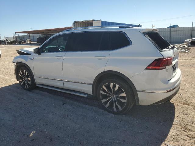 Image 2 of 2020 VOLKSWAGEN TIGUAN SEL PREMIUM R-LINE 2020 with VIN 3VV4B7AX9LM158548