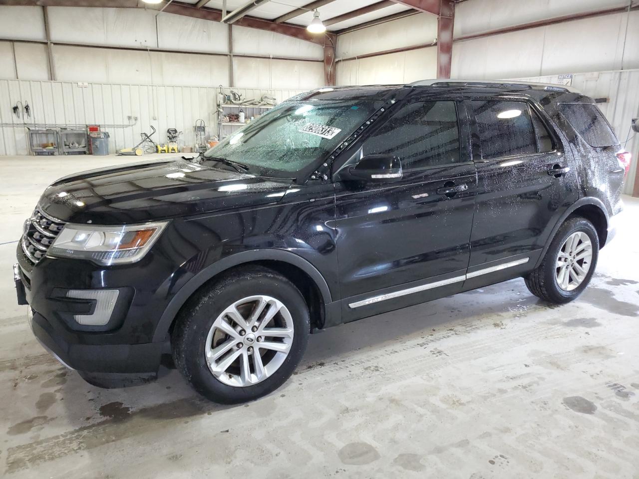 Image 1 of 2016 FORD EXPLORER XLT 2016 with VIN 1FM5K7DH6GGC71232