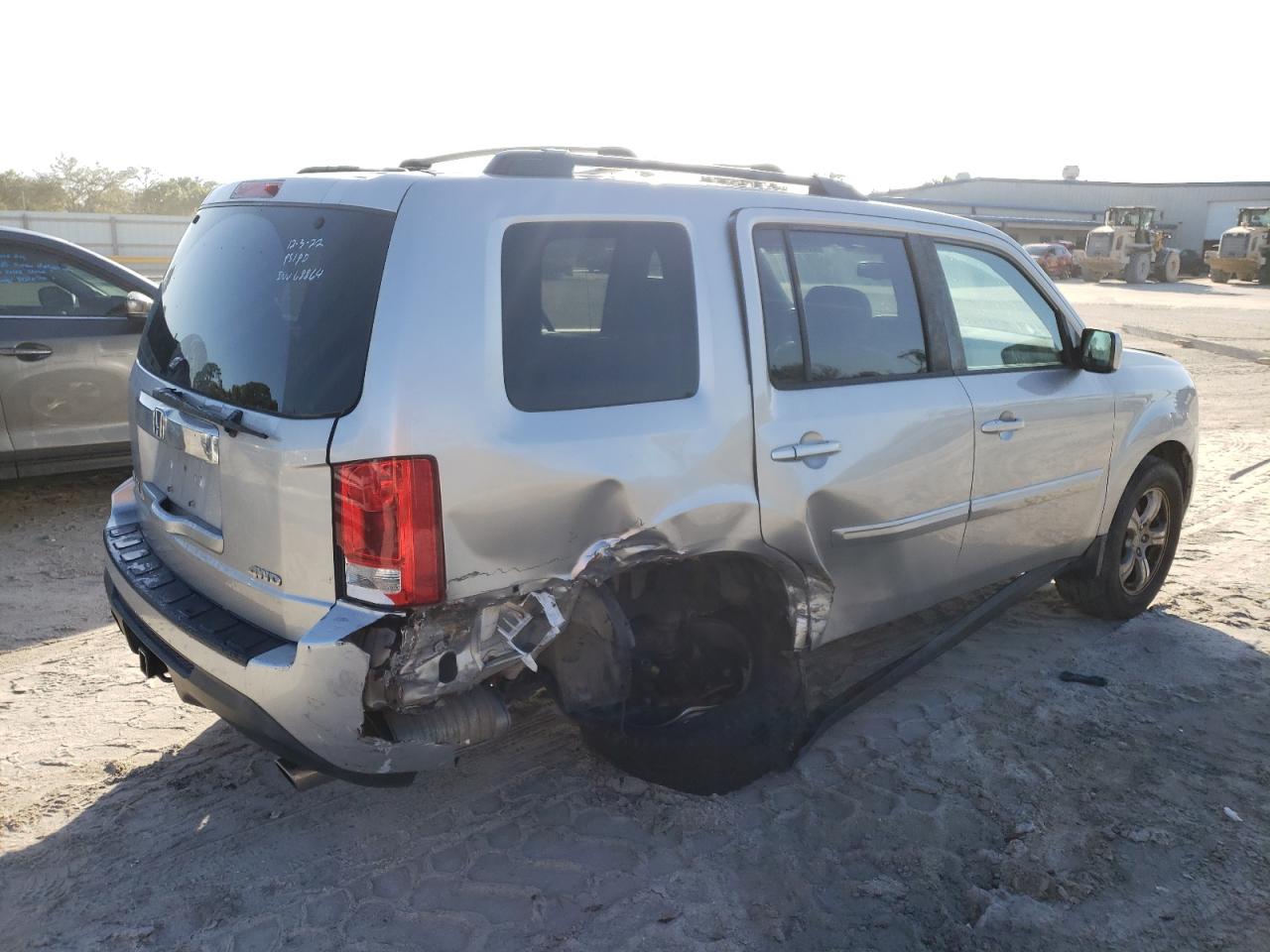 Image 3 of 2014 HONDA PILOT EXL 2014 with VIN 5FNYF4H59EB005828