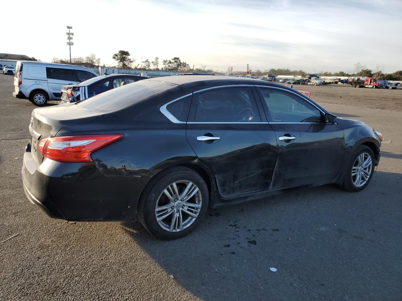 Obraz 3 z 2016 NISSAN ALTIMA 2.5 2016 z VIN 1N4AL3AP7GN338913