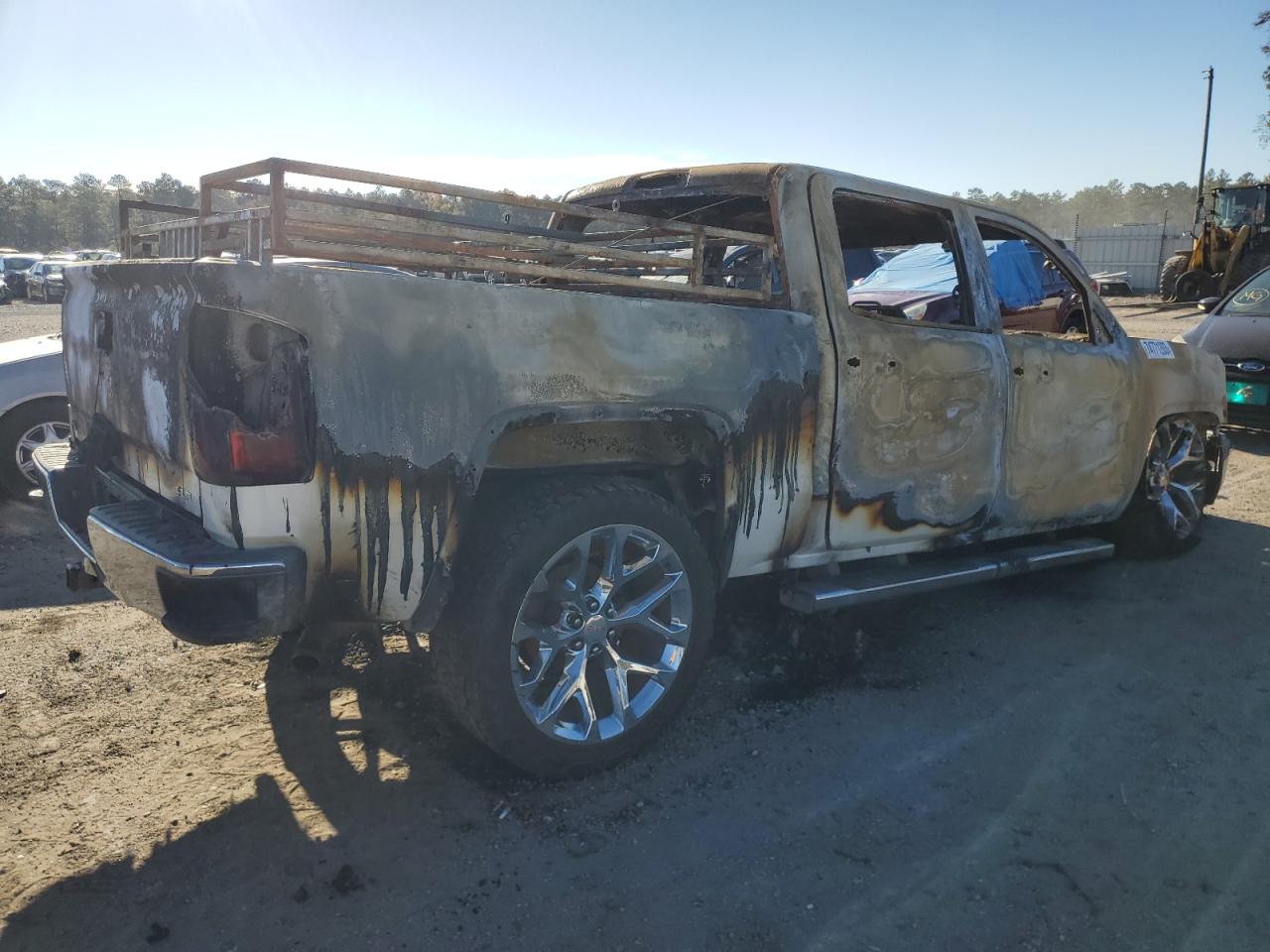 Image 3 of 2017 GMC SIERRA K1500 SLE 2017 with VIN 3GTU2MEC1HG170932