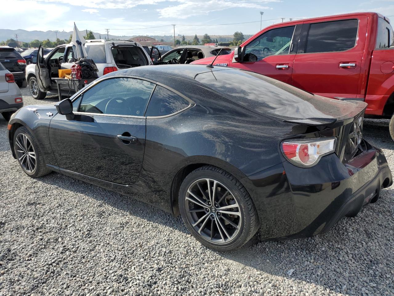 Obraz 2 z 2013 TOYOTA SCION FR-S  2013 z VIN JF1ZNAA18D2715162
