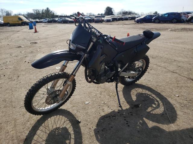 Obraz 2 z 2016 SUZUKI DR-Z400 SM 2016 z VIN JS1SK44A8G2190367