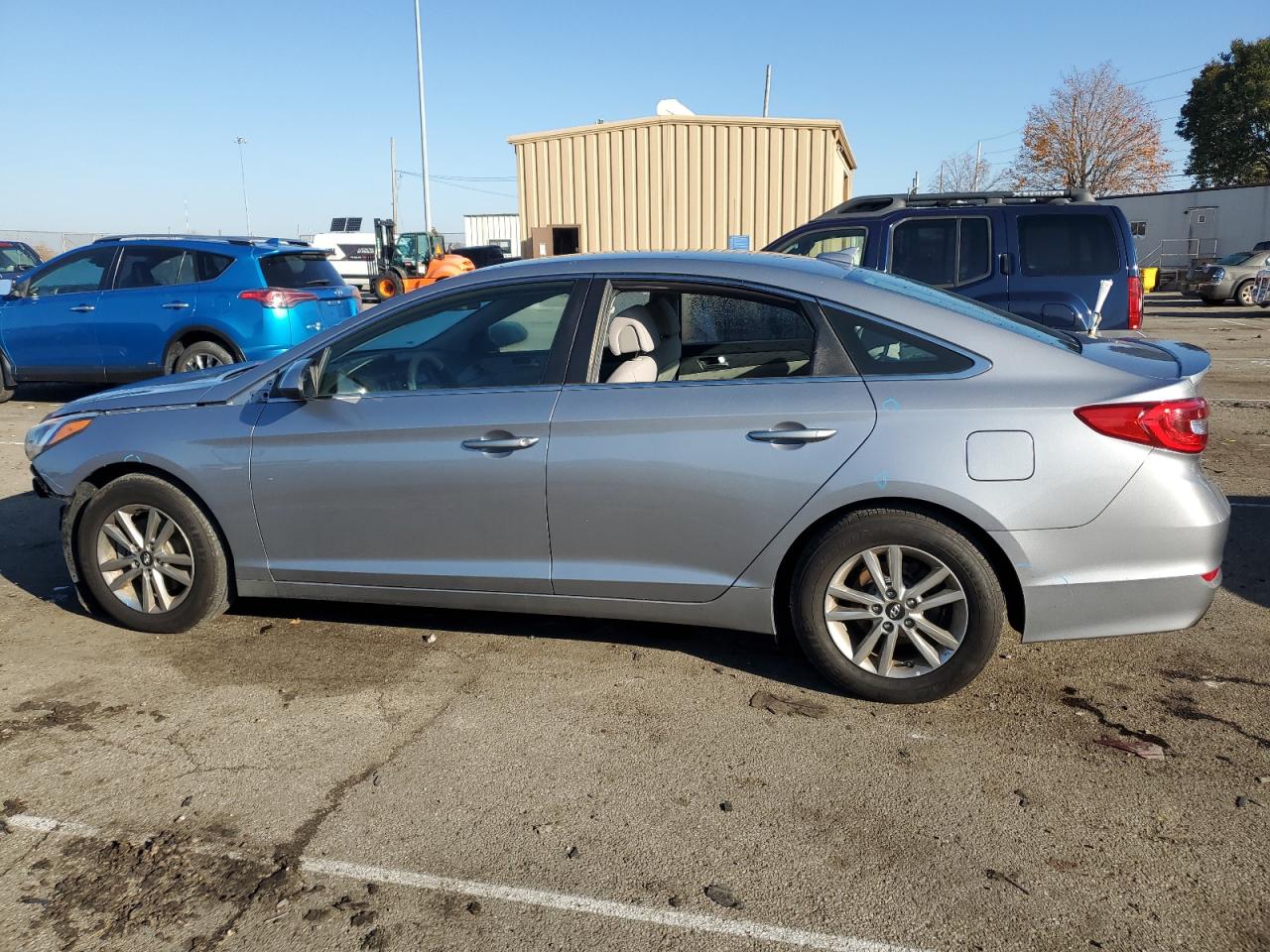 Obraz 2 z 2016 HYUNDAI SONATA SE 2016 z VIN 5NPE24AF1GH394079