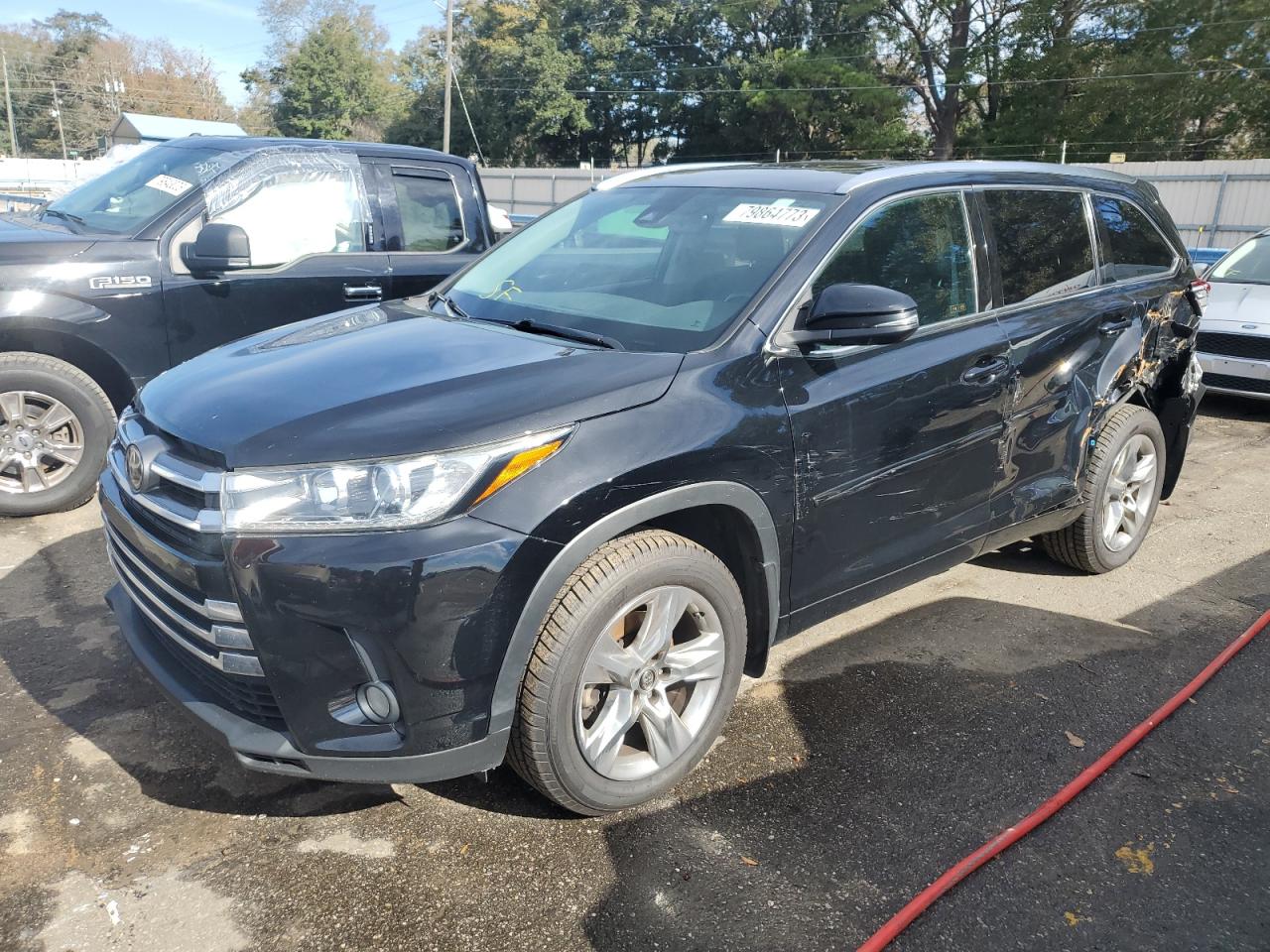 Изображение 1 2018 TOYOTA HIGHLANDER LIMITED 2018 с VIN 5TDYZRFH6JS241702