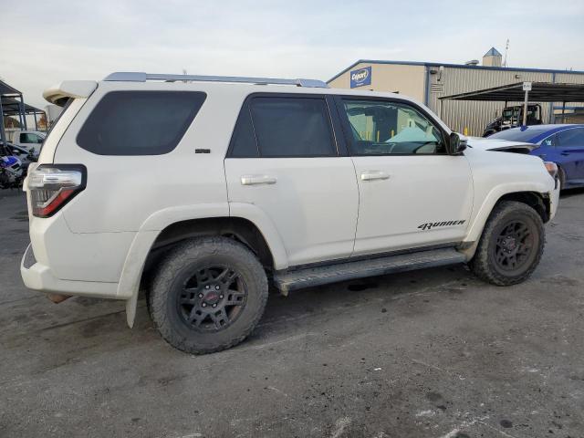 Изображение 3 2016 TOYOTA 4RUNNER SR5/SR5 PREMIUM 2016 с VIN JTEBU5JR4G5299623