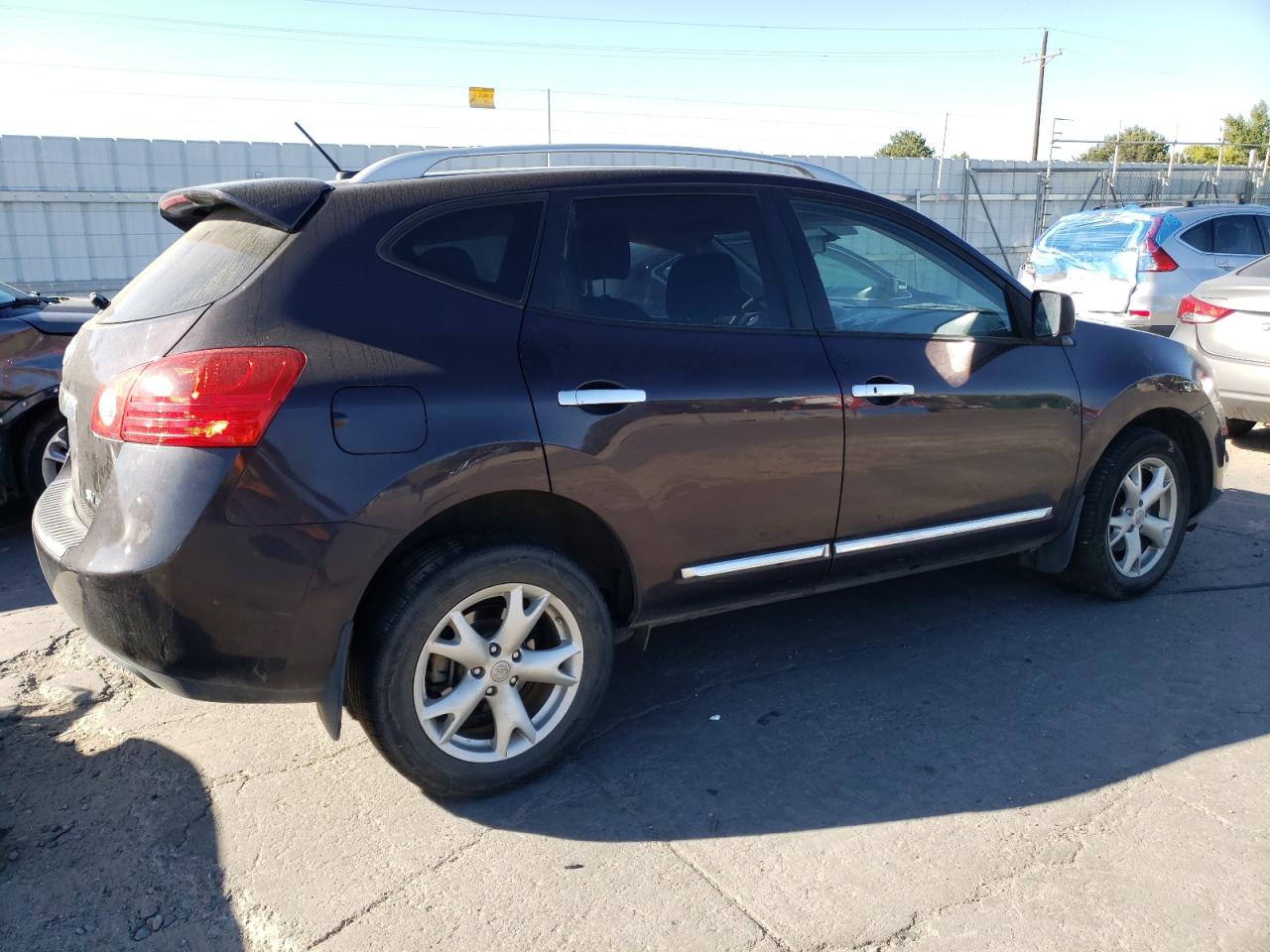 Image 3 of 2011 NISSAN ROGUE S 2011 with VIN JN8AS5MV3BW269762