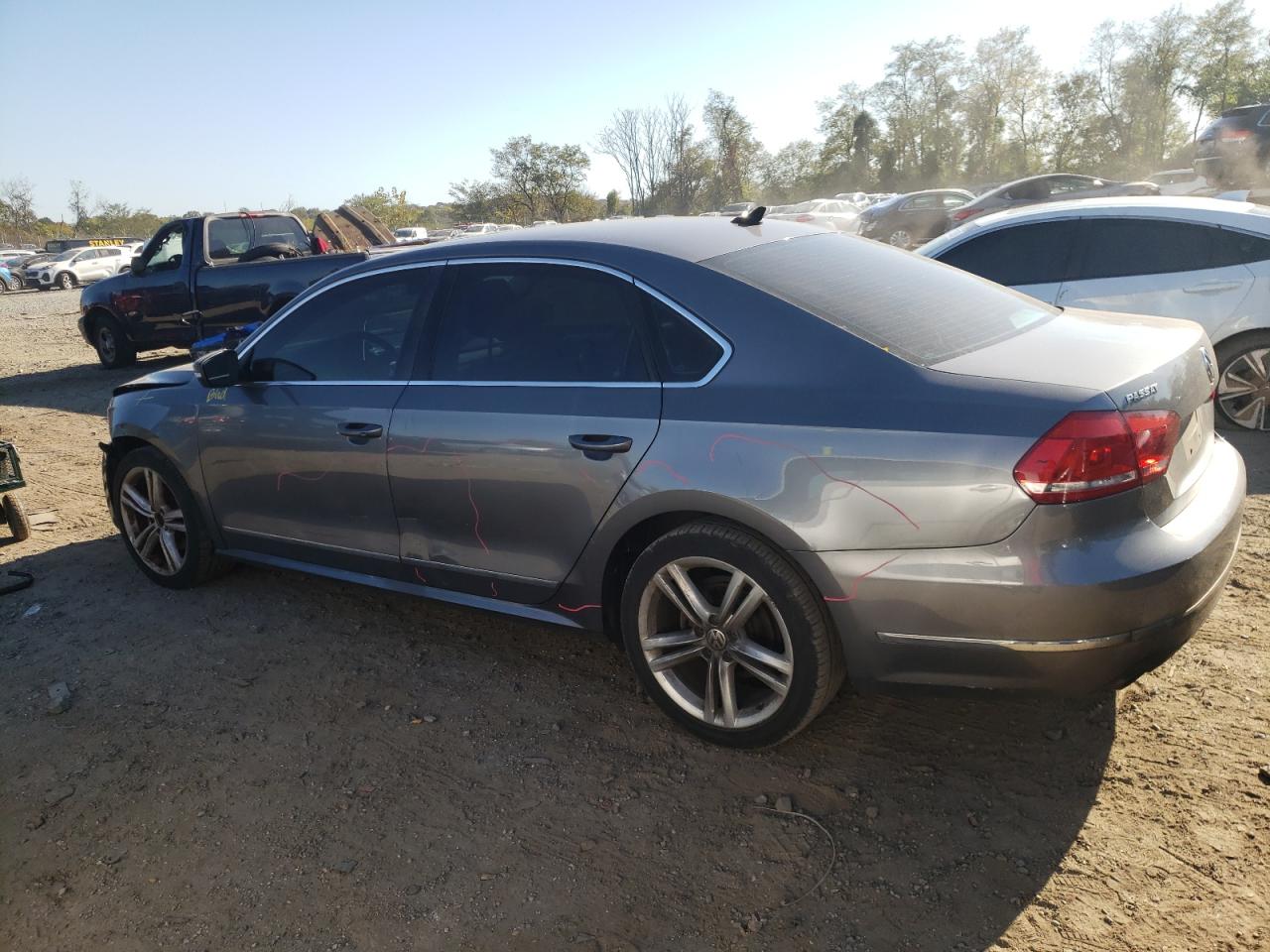Image 2 of 2015 VOLKSWAGEN PASSAT SE 2015 with VIN 1VWBT7A37FC022714