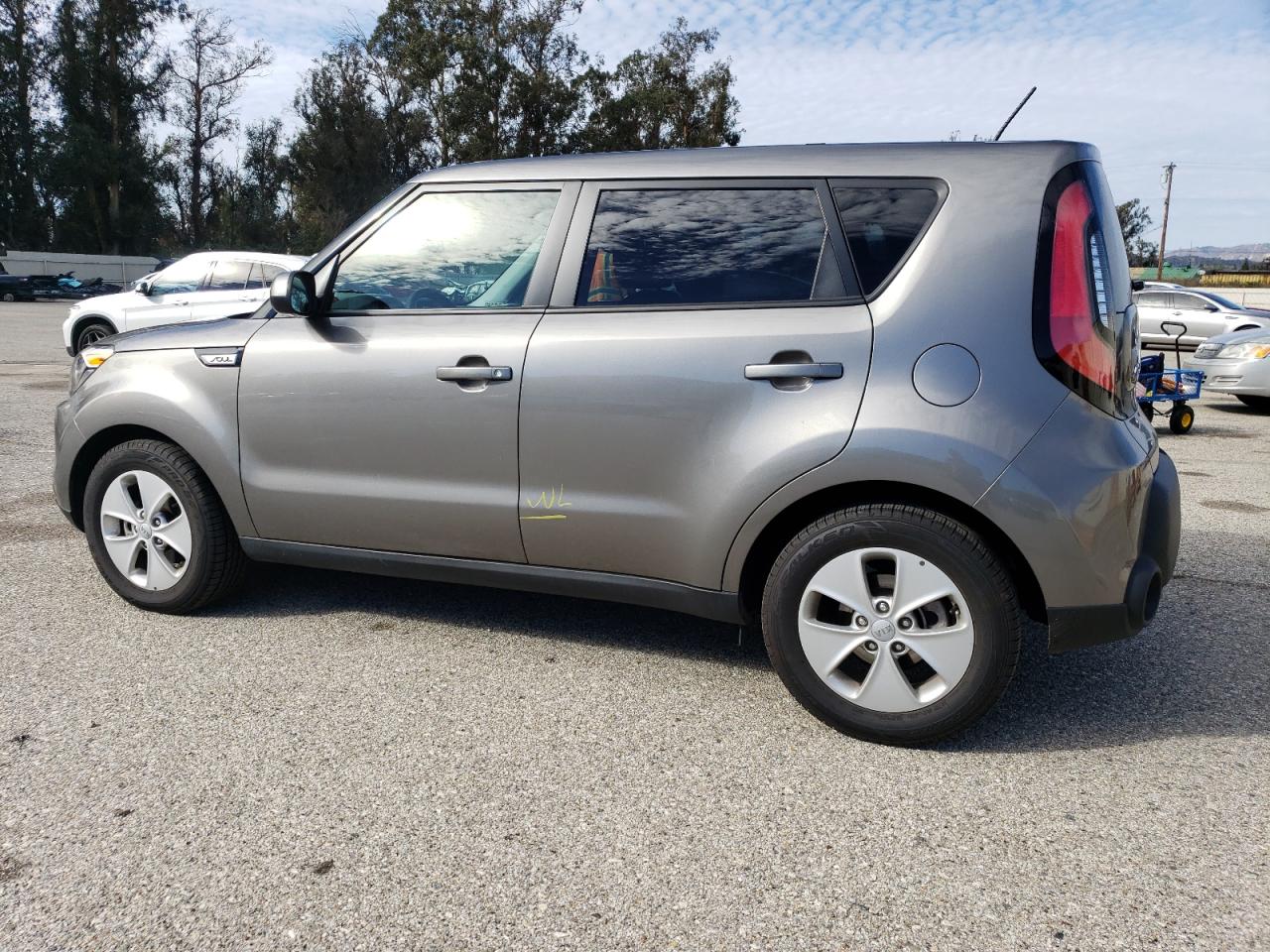 Obraz 2 z 2016 KIA SOUL  2016 z VIN KNDJN2A29G7356143