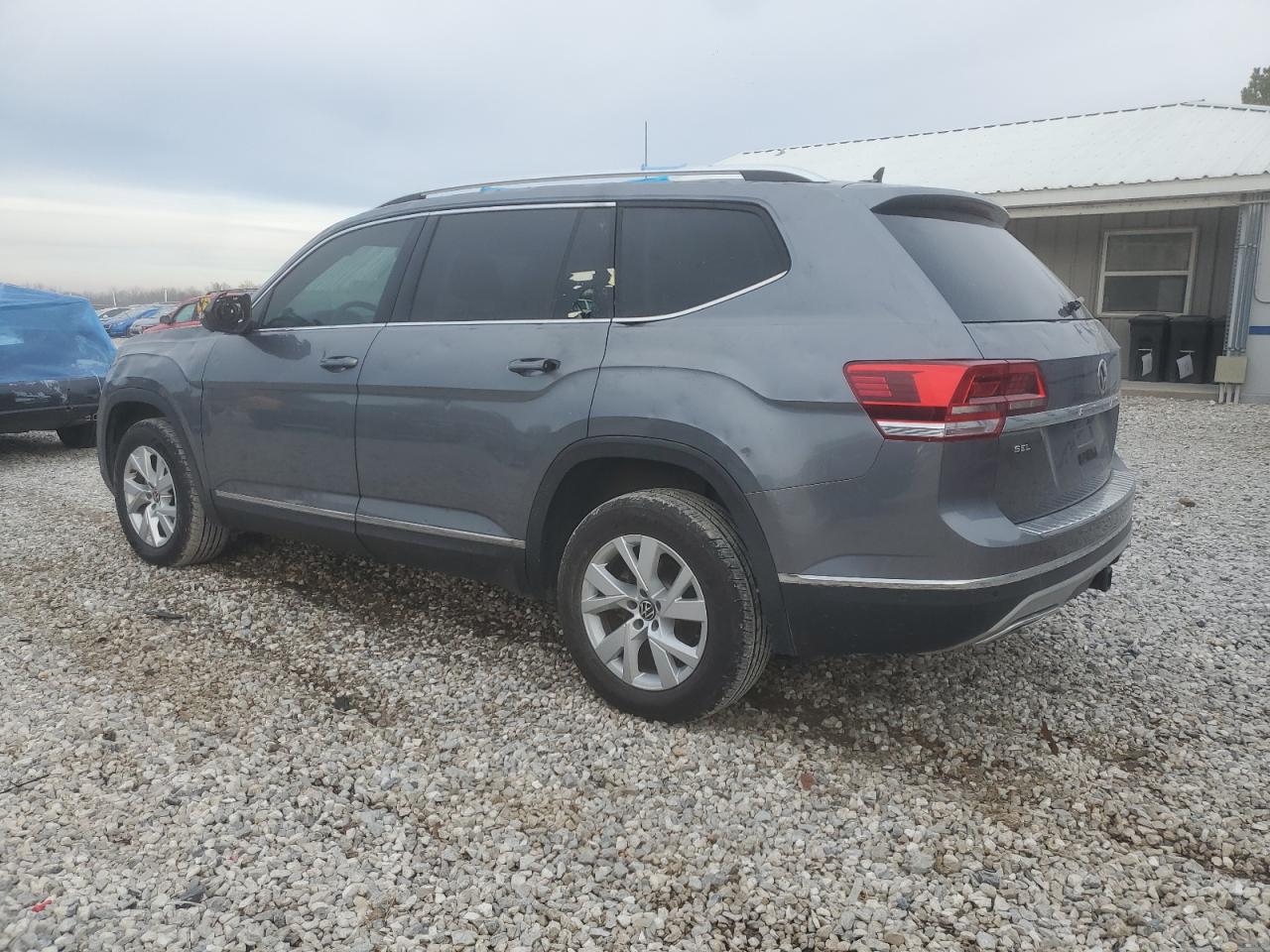 Obraz 2 z 2019 VOLKSWAGEN ATLAS SEL PREMIUM 2019 z VIN 1V2NR2CA0KC583472