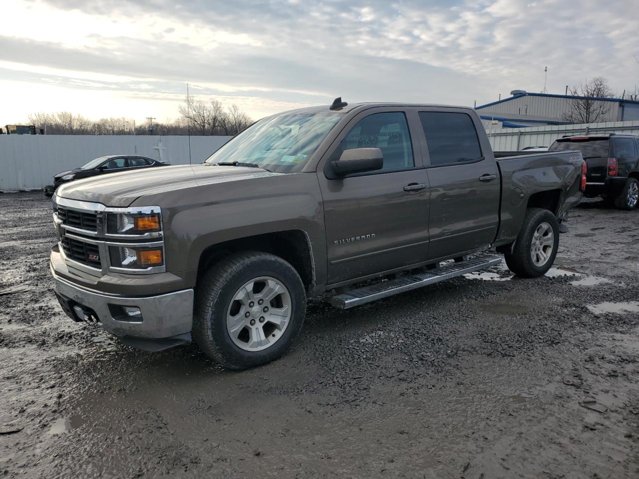 Obraz 1 z 2015 CHEVROLET SILVERADO K1500 LT 2015 z VIN 3GCUKREC3FG254972