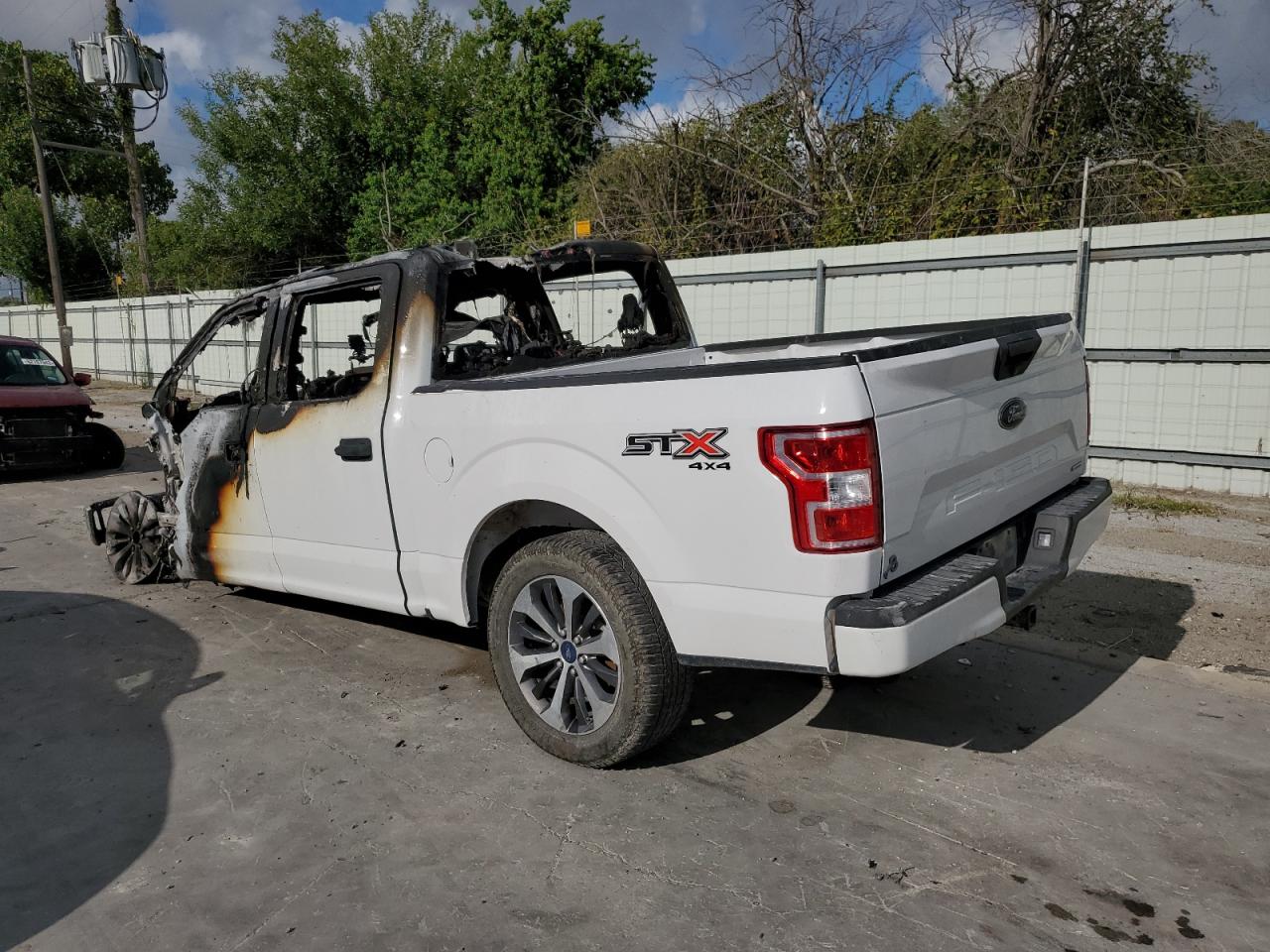 Изображение 2 2019 FORD F150 SUPERCREW 2019 с VIN 1FTEW1EP9KKC10183