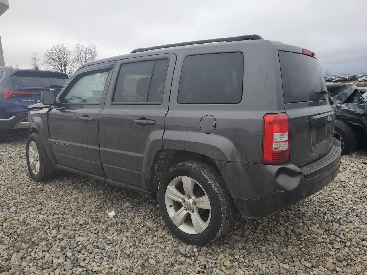 Изображение 2 2015 JEEP PATRIOT LATITUDE 2015 с VIN 1C4NJPFA8FD318171