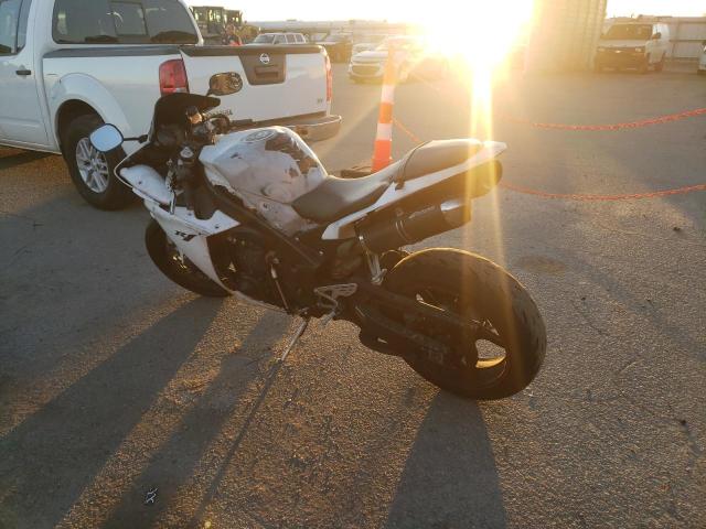 Изображение 3 2010 YAMAHA YZFR1  2010 с VIN JYARN23E1AA006800