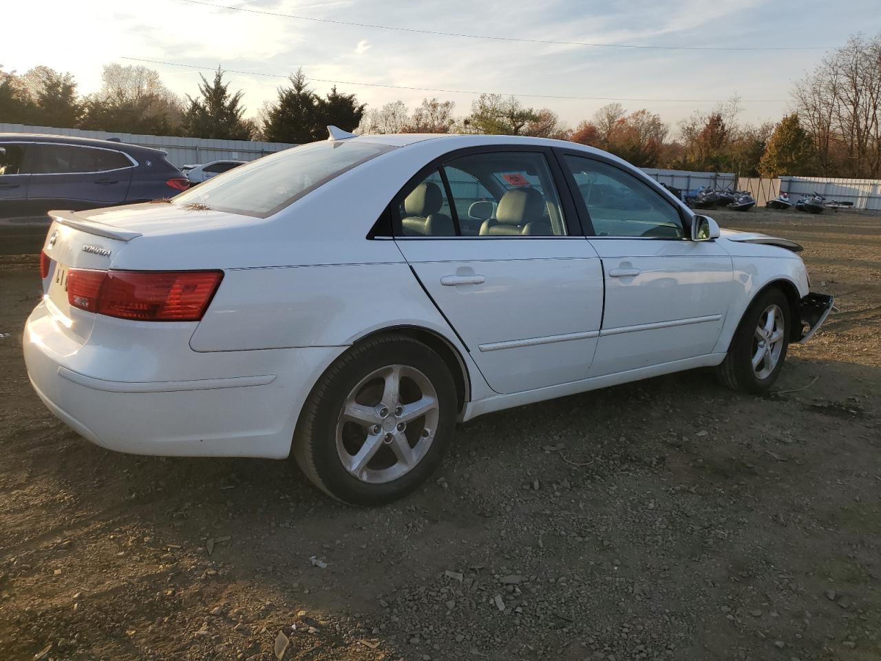 Image 3 of 2010 HYUNDAI SONATA SE 2010 with VIN 5NPEU4AC6AH610838