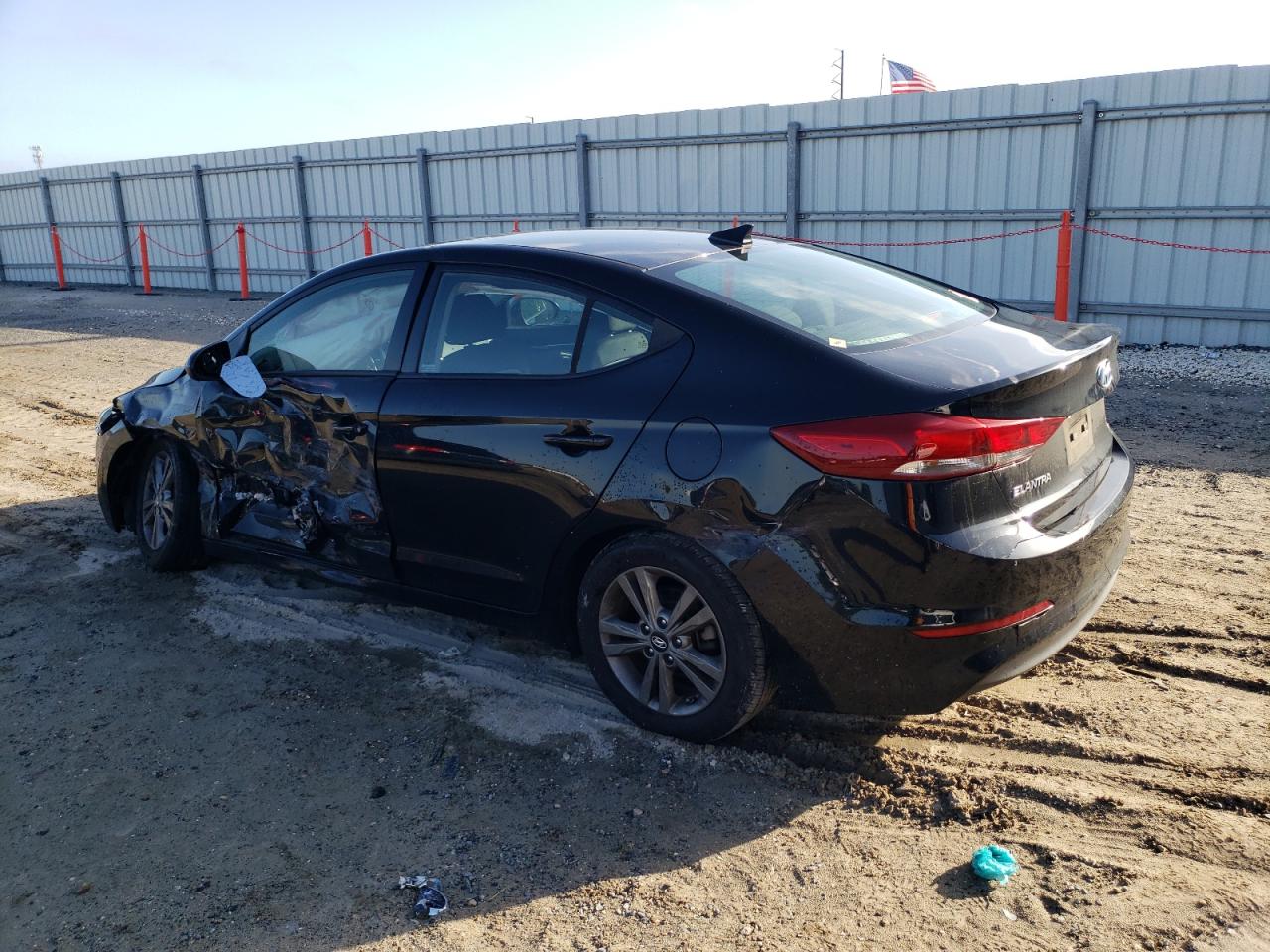 Image 2 of 2018 HYUNDAI ELANTRA SEL 2018 with VIN 5NPD84LFXJH370717