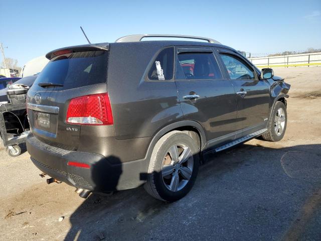 Image 3 of 2013 KIA SORENTO EX 2013 with VIN 5XYKUDA24DG333449