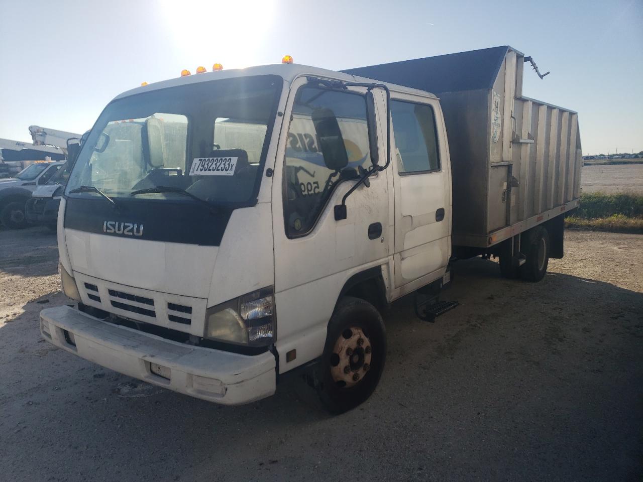 Изображение 2006 ISUZU NPR  2006
