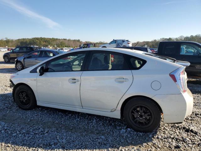 Image 2 of 2013 TOYOTA PRIUS  2013 with VIN JTDKN3DUXD1730006