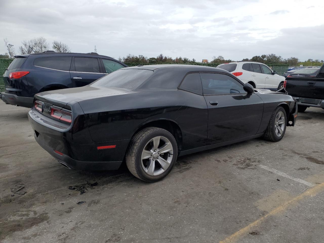 Изображение 3 2015 DODGE CHALLENGER SXT 2015 с VIN 2C3CDZAG7FH868880