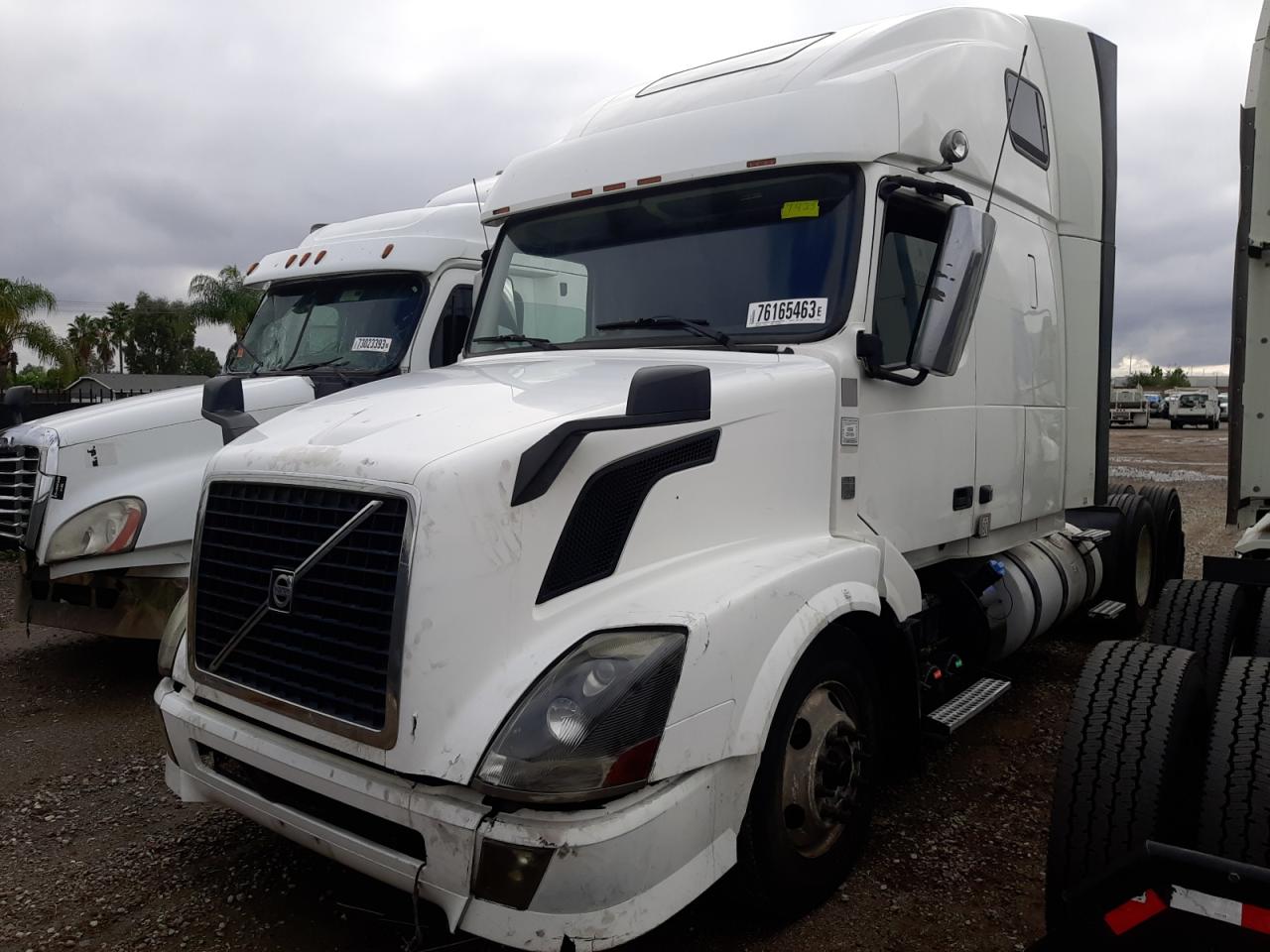 Obraz 2 z 2016 VOLVO VN VNL 2016 z VIN 4V4NC9EH0GN947038