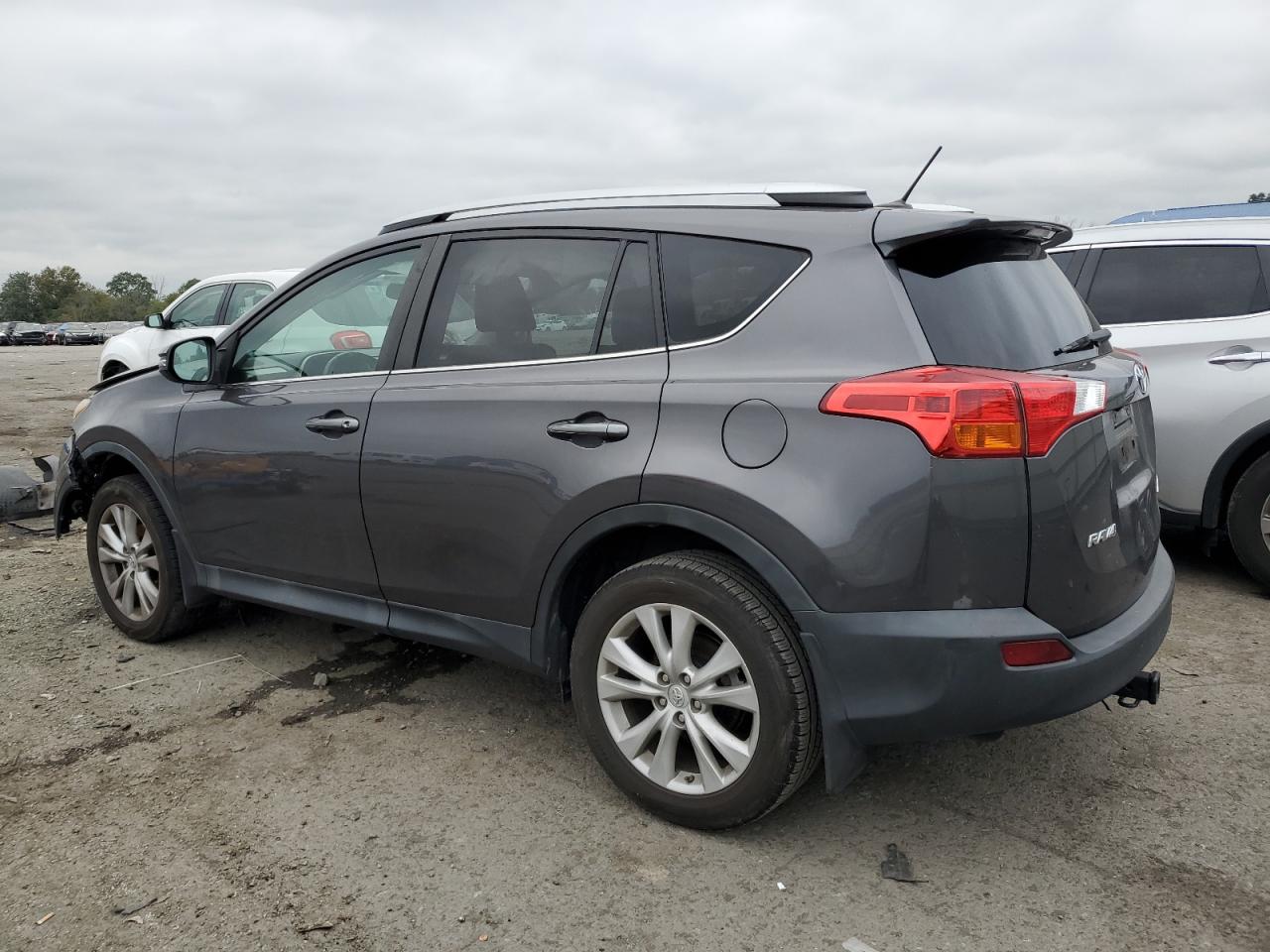Image 2 of 2013 TOYOTA RAV4 LIMITED 2013 with VIN 2T3DFREV9DW075516