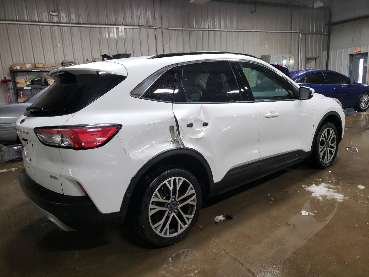 Изображение 3 2020 FORD ESCAPE SEL 2020 с VIN 1FMCU0H64LUA07326
