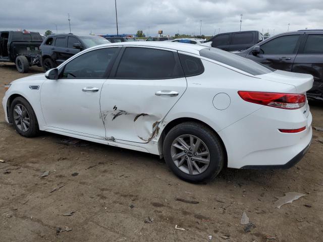 Image 2 of 2020 KIA OPTIMA LX 2020 with VIN 5XXGT4L34LG449641