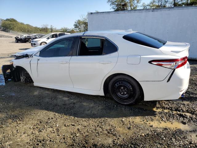 Obraz 2 z 2020 TOYOTA CAMRY SE 2020 z VIN 4T1G11AK2LU925714