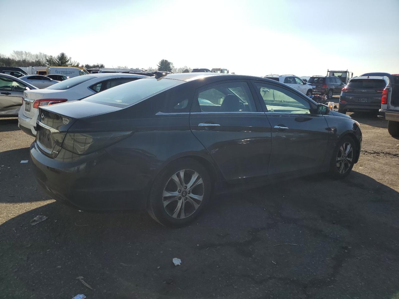 Image 3 of 2013 HYUNDAI SONATA SE 2013 with VIN 5NPEC4AC0DH551860