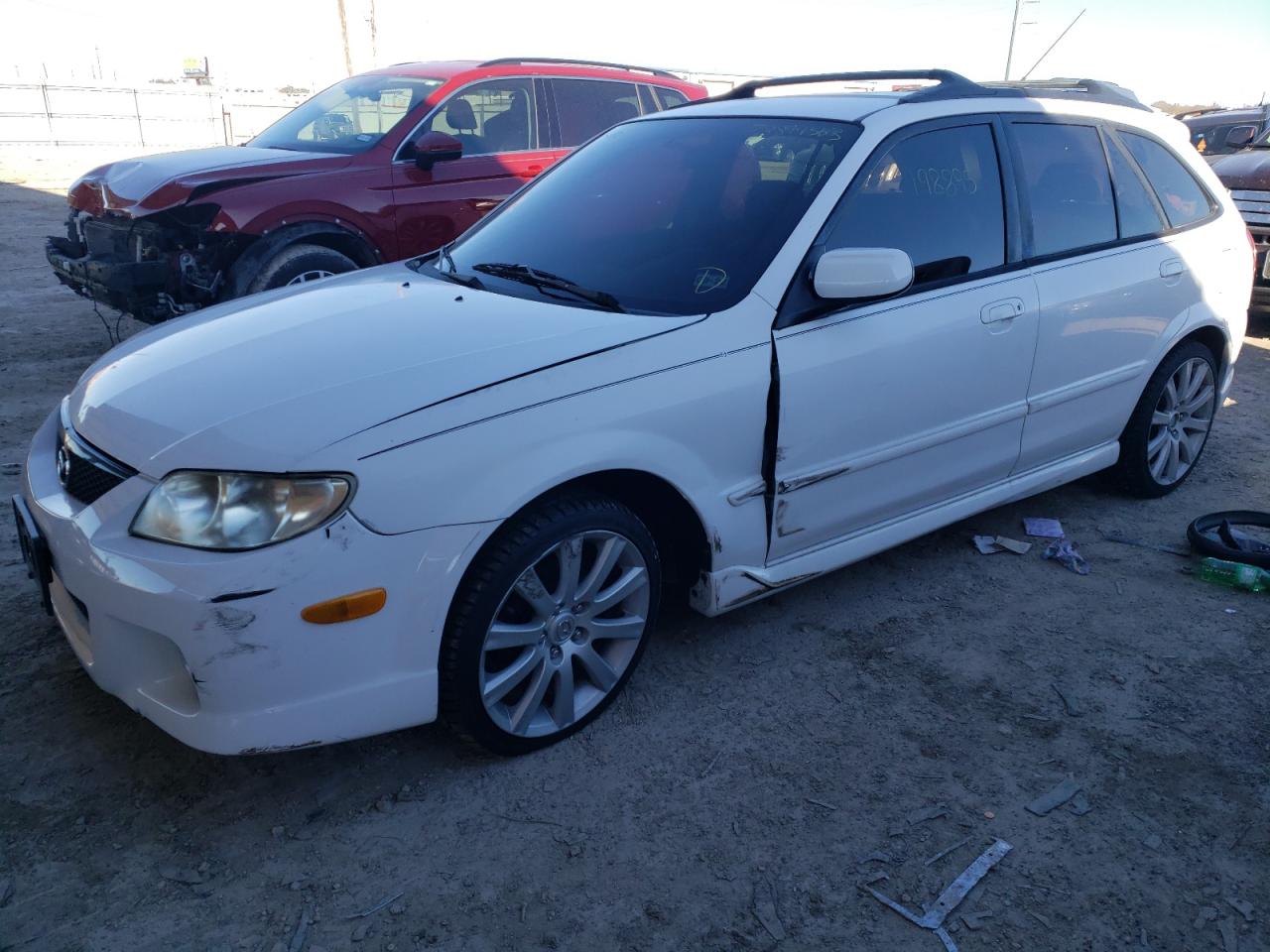 Image 1 of 2002 MAZDA PROTEGE PR5 2002 with VIN JM1BJ245121514282