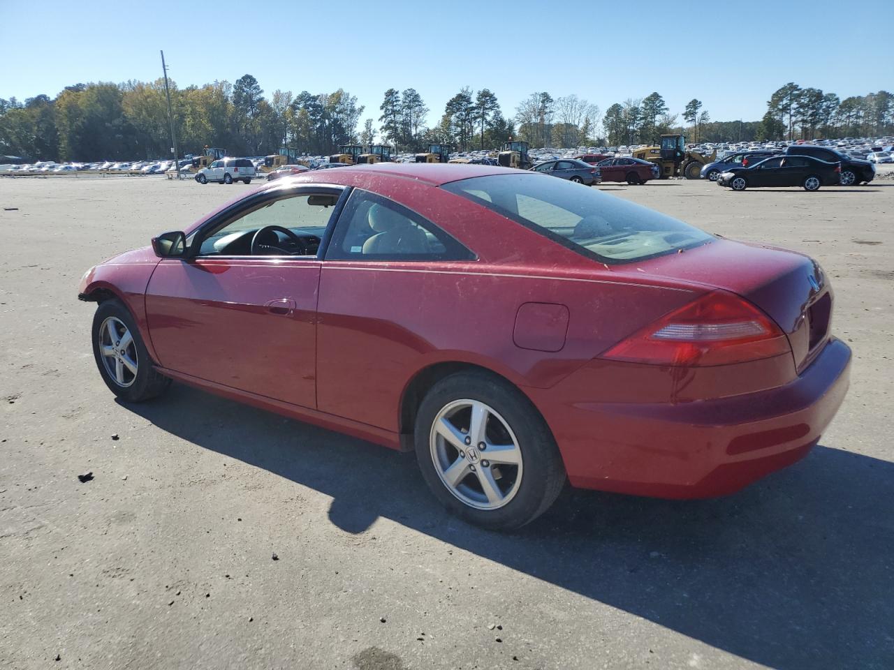 Изображение 2 2004 HONDA ACCORD EX 2004 с VIN 1HGCM72574A018824