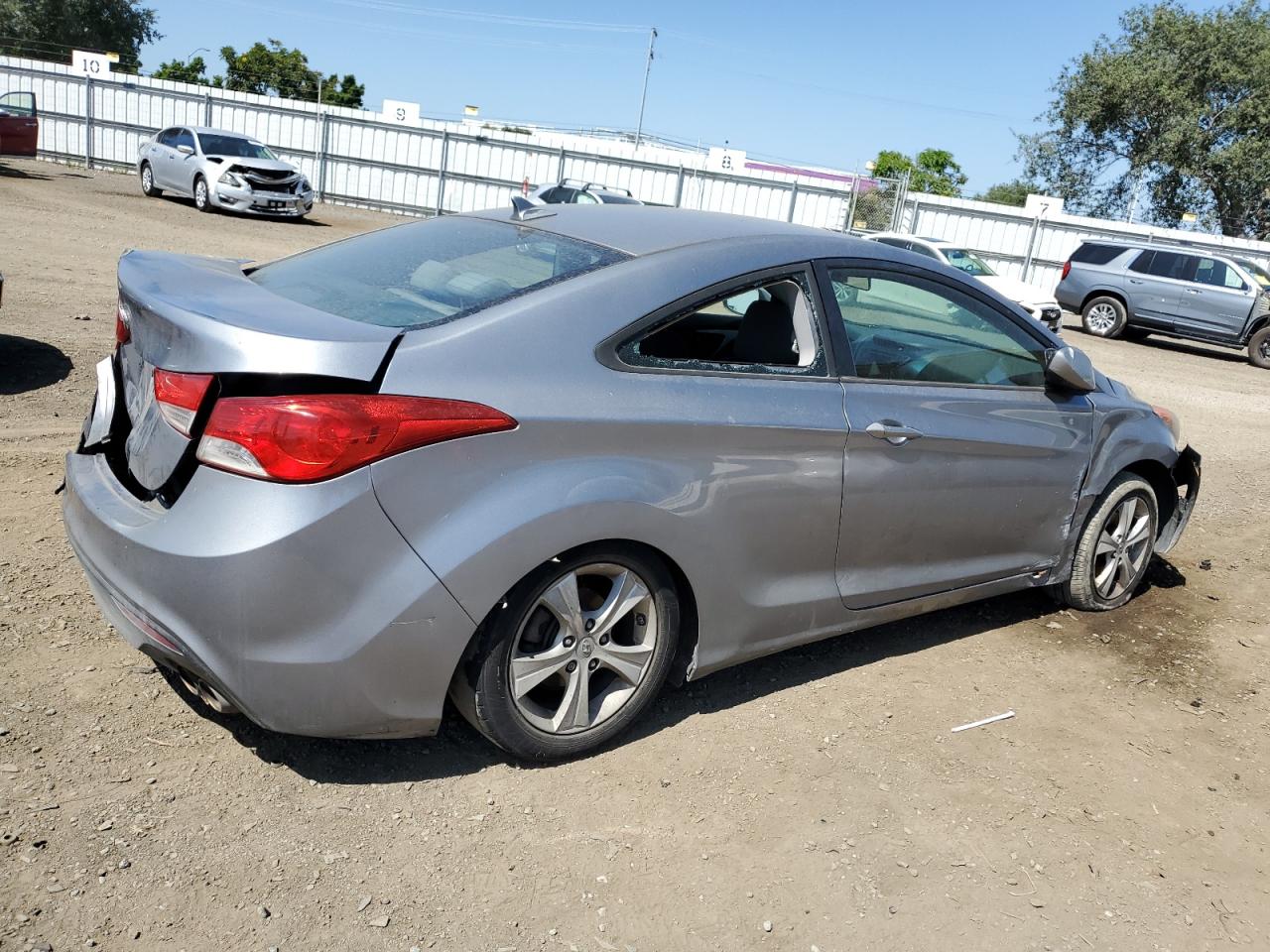 Изображение 3 2013 HYUNDAI ELANTRA COUPE GS 2013 с VIN KMHDH6AE2DU019862
