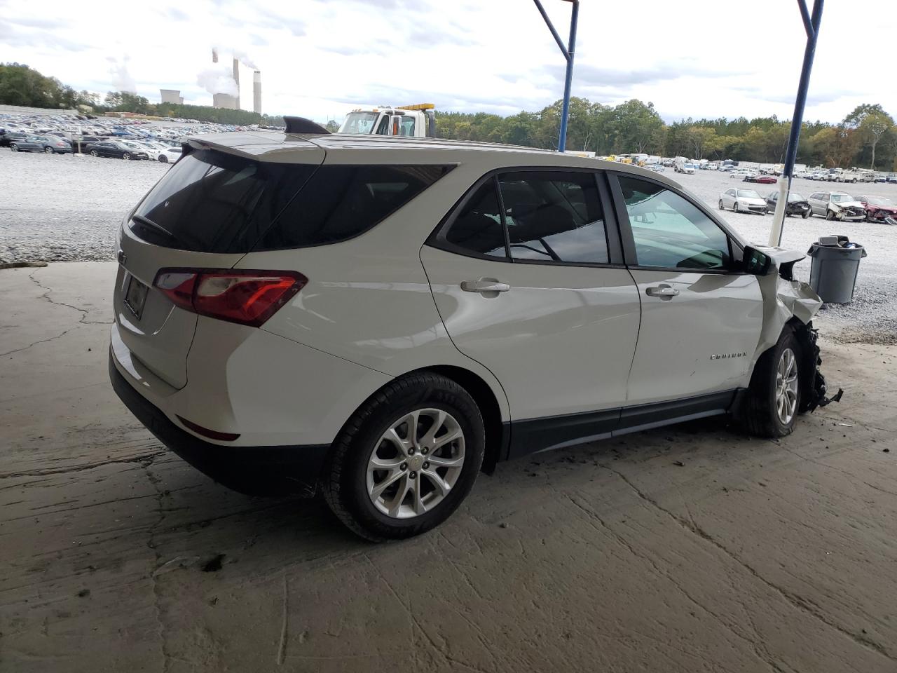 Image 3 of 2020 CHEVROLET EQUINOX LS 2020 with VIN 3GNAXHEV6LS739199