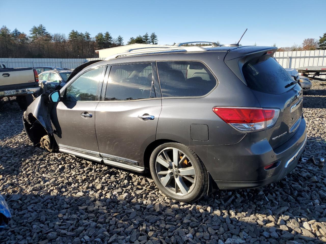 Изображение 2 2013 NISSAN PATHFINDER S 2013 с VIN 5N1AR2MMXDC600155