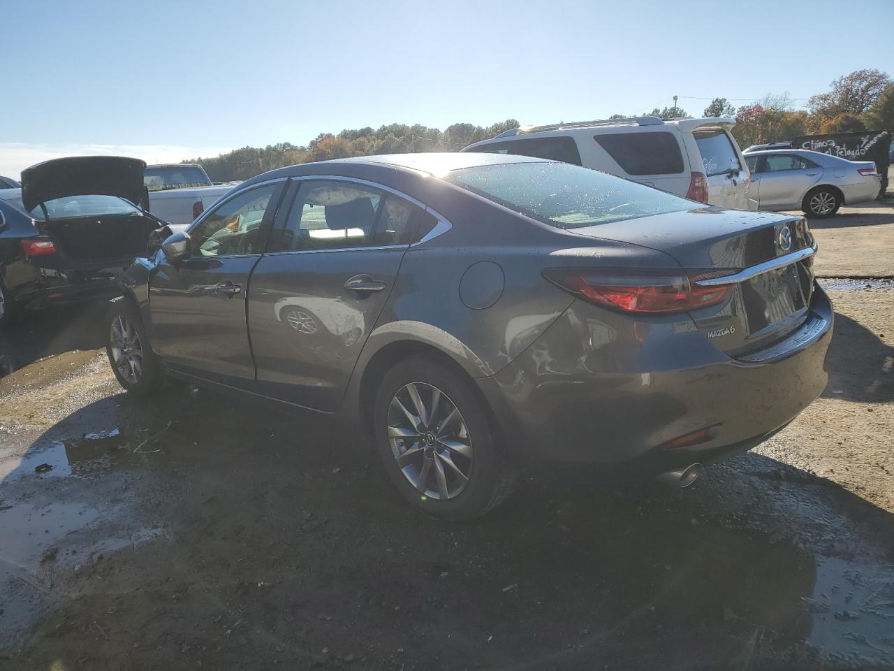 Image 2 of 2019 MAZDA 6 SPORT 2019 with VIN JM1GL1UM8K1502602