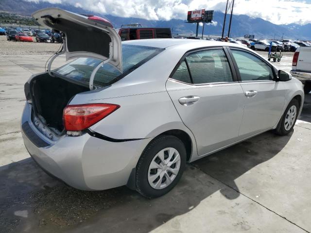 Image 3 of 2019 TOYOTA COROLLA L 2019 with VIN 2T1BURHE5KC146808
