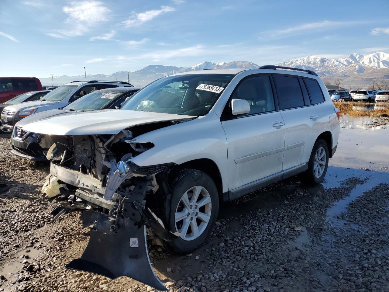 Obraz 1 z 2013 TOYOTA HIGHLANDER BASE 2013 z VIN 5TDBK3EHXDS207565