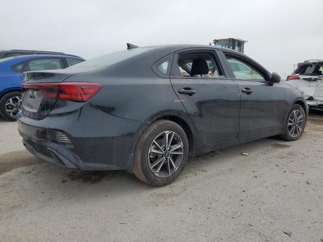 Изображение 3 2023 KIA FORTE LX 2023 с VIN 3KPF24AD9PE656132