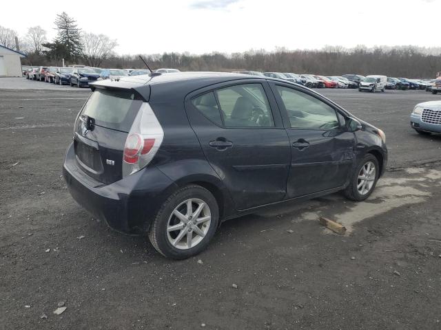 Image 3 of 2013 TOYOTA PRIUS C  2013 with VIN JTDKDTB33D1037985