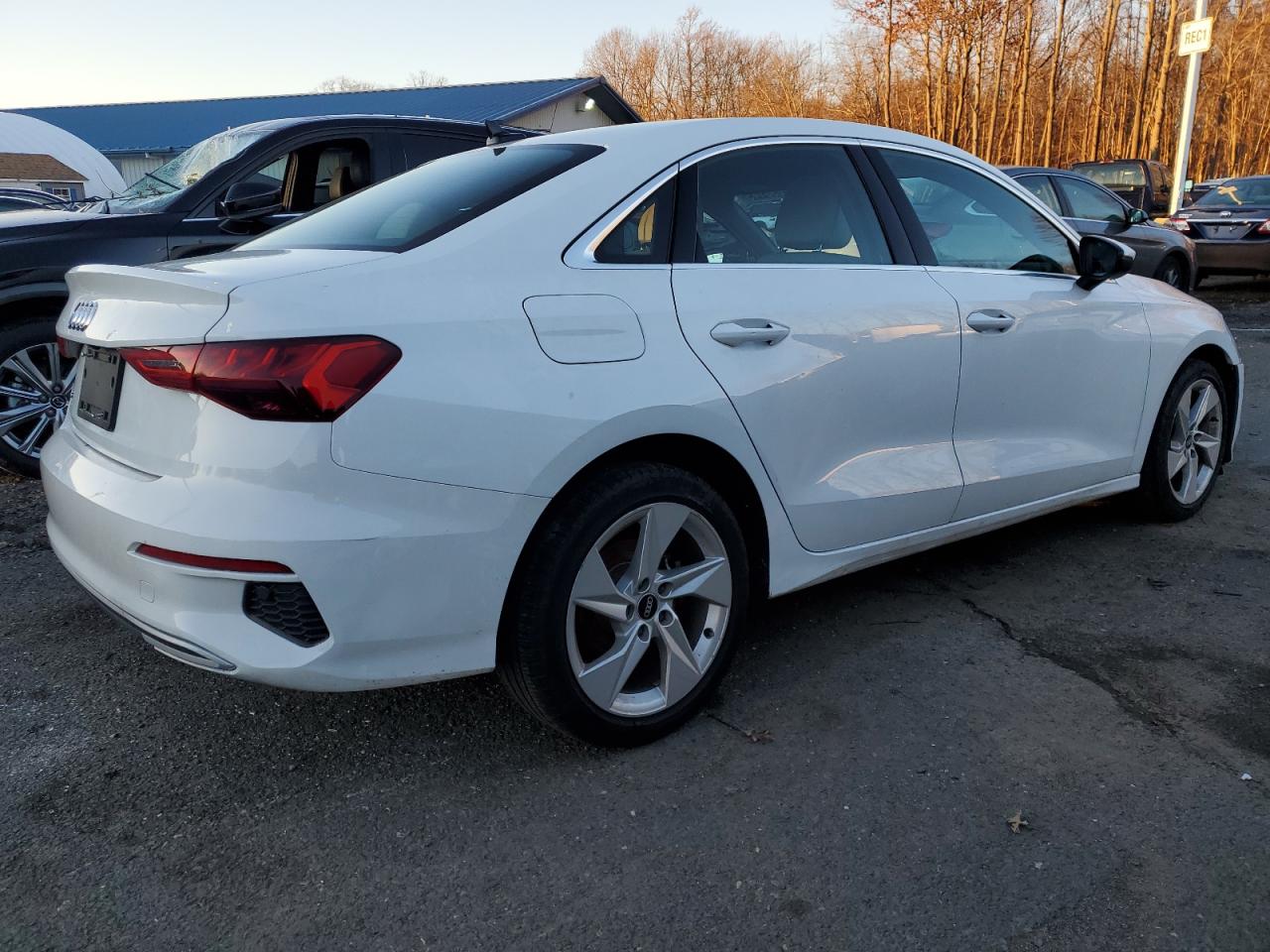 Изображение 3 2022 AUDI A3 PREMIUM 2022 с VIN WAUAUDGY3NA036730