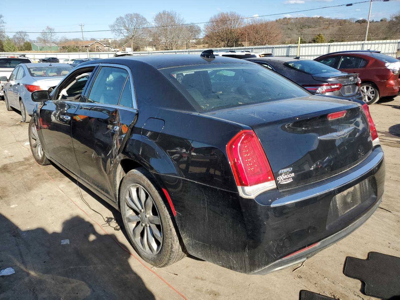 Изображение 2 2016 CHRYSLER 300C  2016 с VIN 2C3CCAKG9GH344117