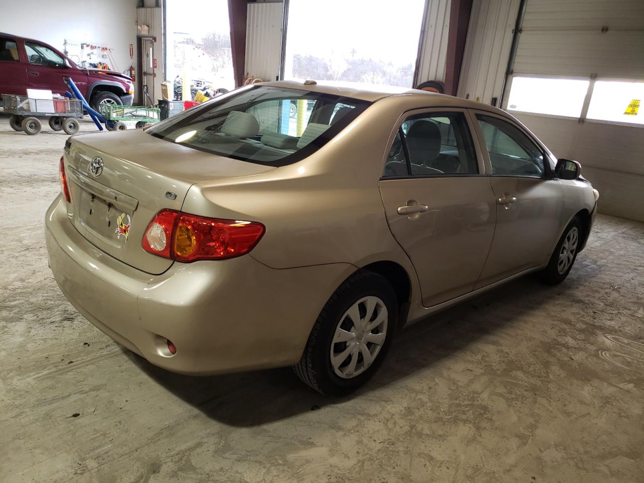 Image 3 of 2010 TOYOTA COROLLA BASE 2010 with VIN 2T1BU4EEXAC270112