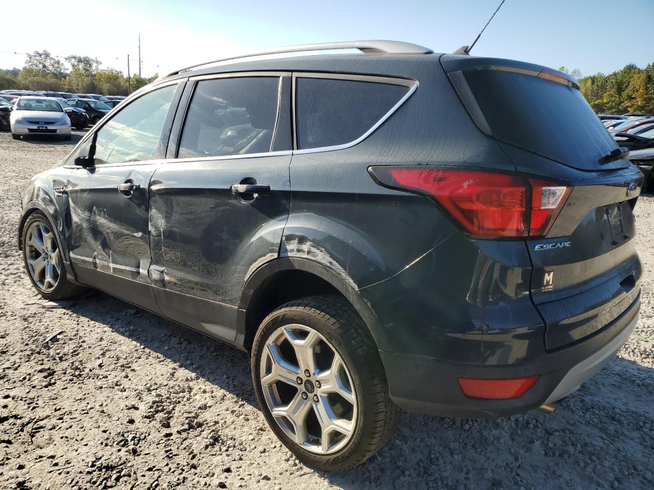 Image 2 of 2019 FORD ESCAPE TITANIUM 2019 with VIN 1FMCU9J92KUB82777