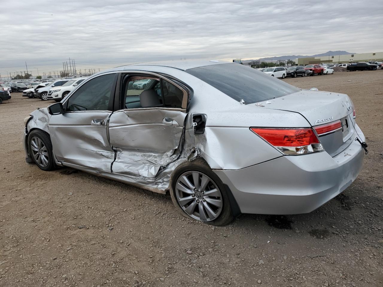 Изображение 2 2012 HONDA ACCORD EXL 2012 с VIN 1HGCP2F88CA082268
