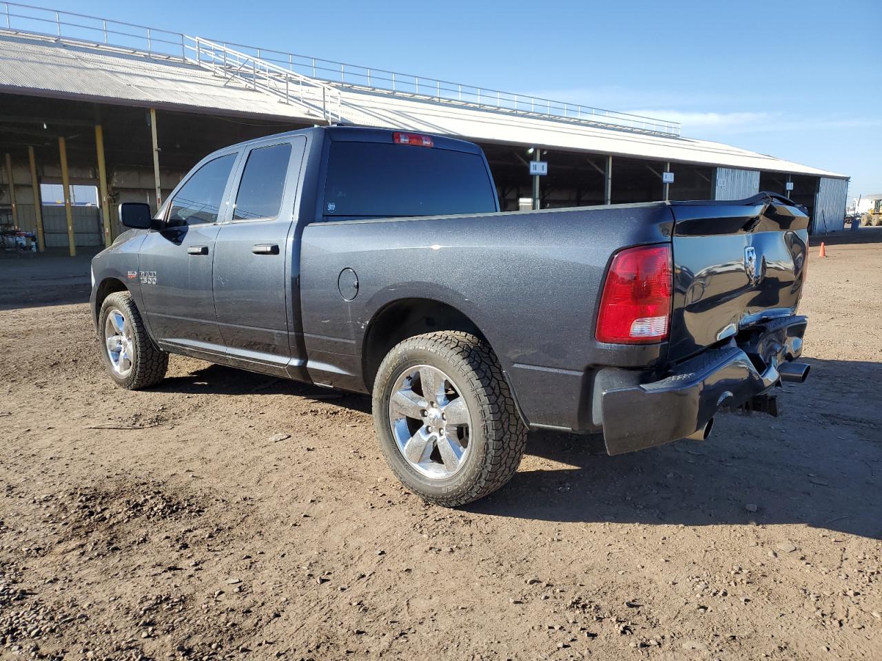 Image 2 of 2018 RAM 1500 ST 2018 with VIN 1C6RR7FT1JS327723