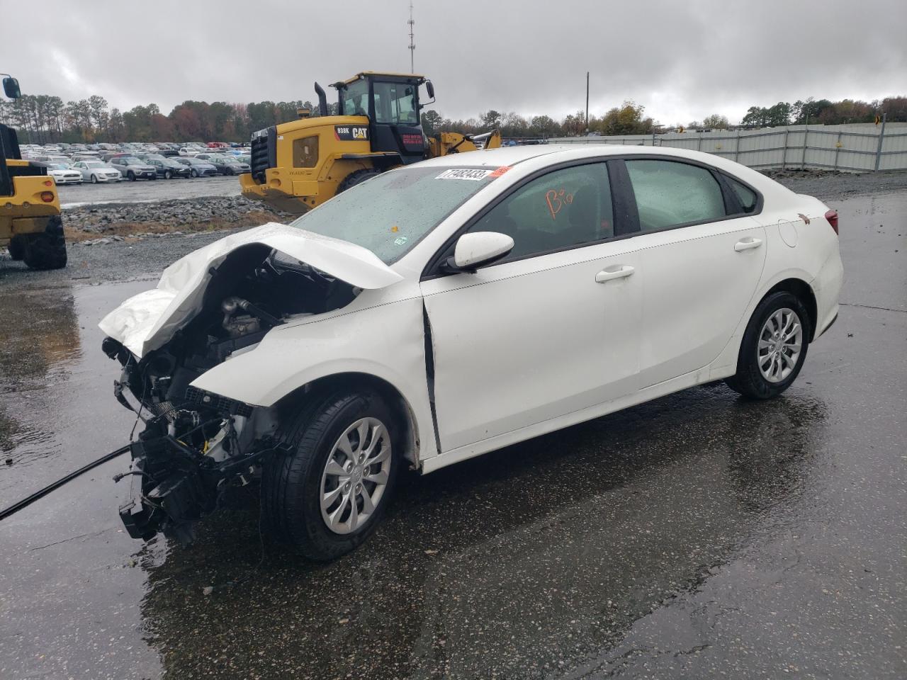 Obraz 1 z 2019 KIA FORTE FE 2019 z VIN 3KPF24AD8KE106896