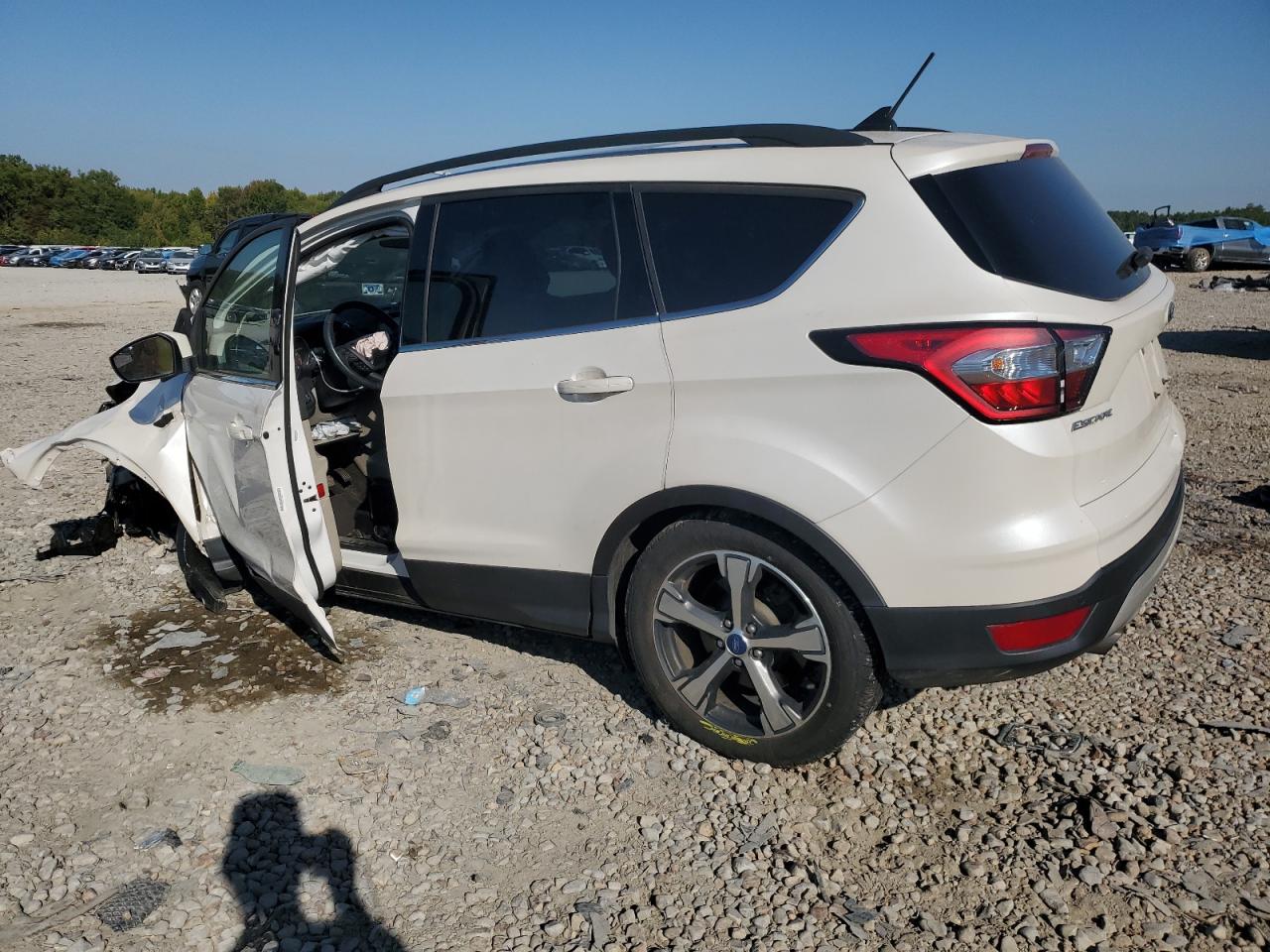 Изображение 2 2018 FORD ESCAPE SEL 2018 с VIN 1FMCU0HD7JUA56564