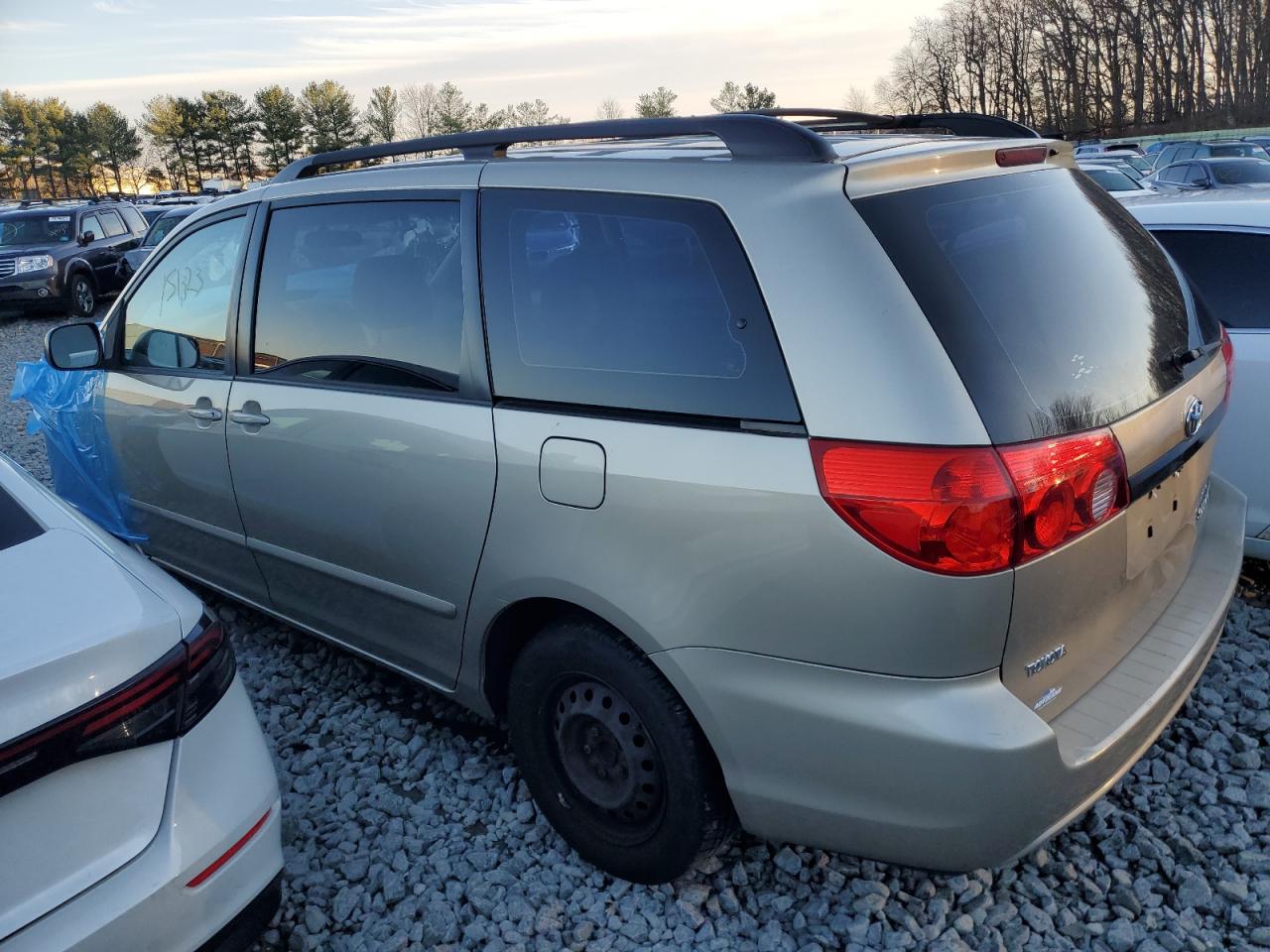 Изображение 2 2009 TOYOTA SIENNA CE 2009 с VIN 5TDZK23C49S259779